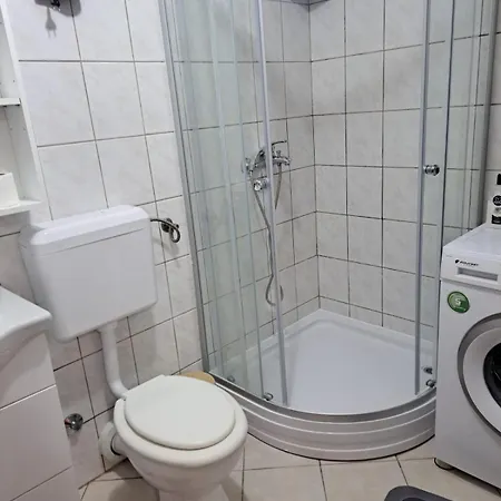 Konta Guest house 3*