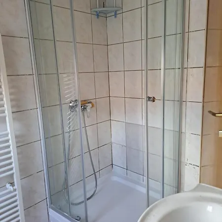 Guest house Konta 3*